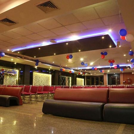 Hotel Deviram Palace Agra  Dış mekan fotoğraf