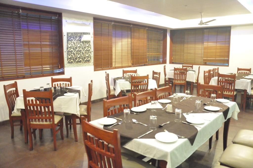 Hotel Deviram Palace Agra  Dış mekan fotoğraf