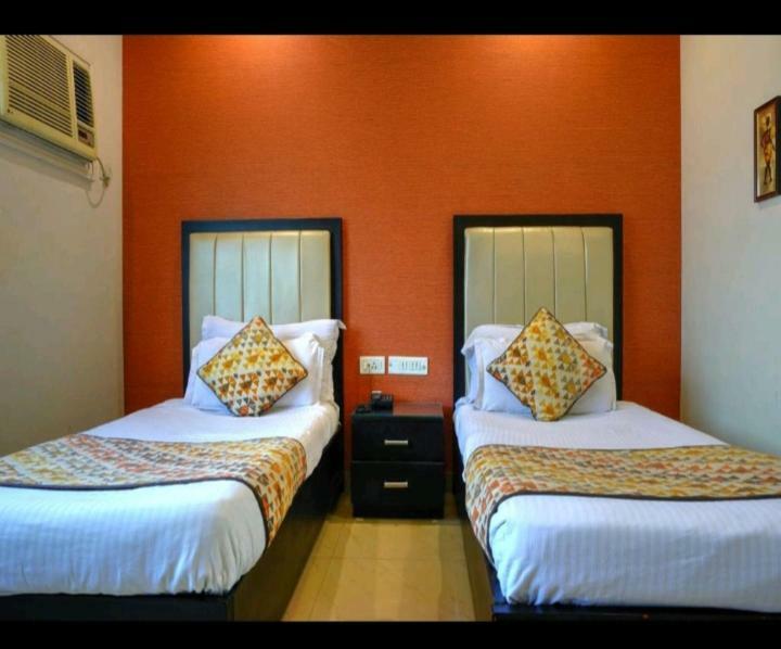 Hotel Deviram Palace Agra  Dış mekan fotoğraf